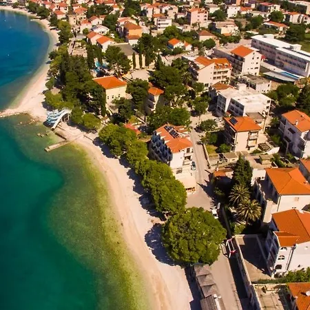 Apartmán Beachfront Gradac 4414-2 *