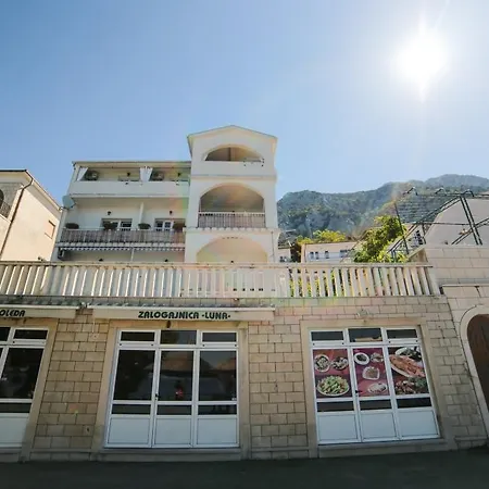 Beachfront Gradac 4414-2 * Gradac (Split-Dalmatia)
