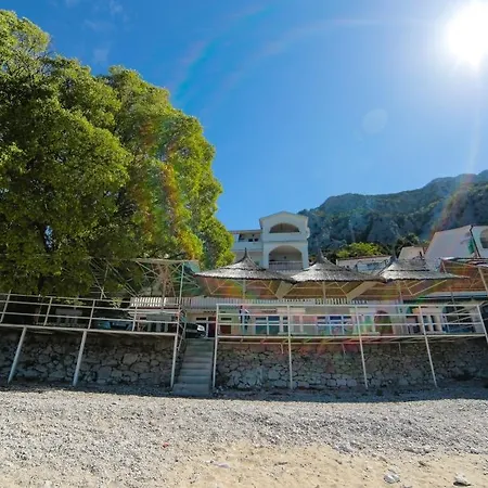 Beachfront Gradac 4414-2 * Gradac (Split-Dalmatia)