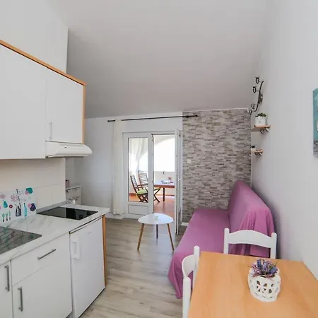 Beachfront Gradac 4414-2 Apartmán Gradac (Split-Dalmatia)